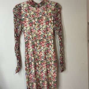 Short- Pink floral dress with sleeves